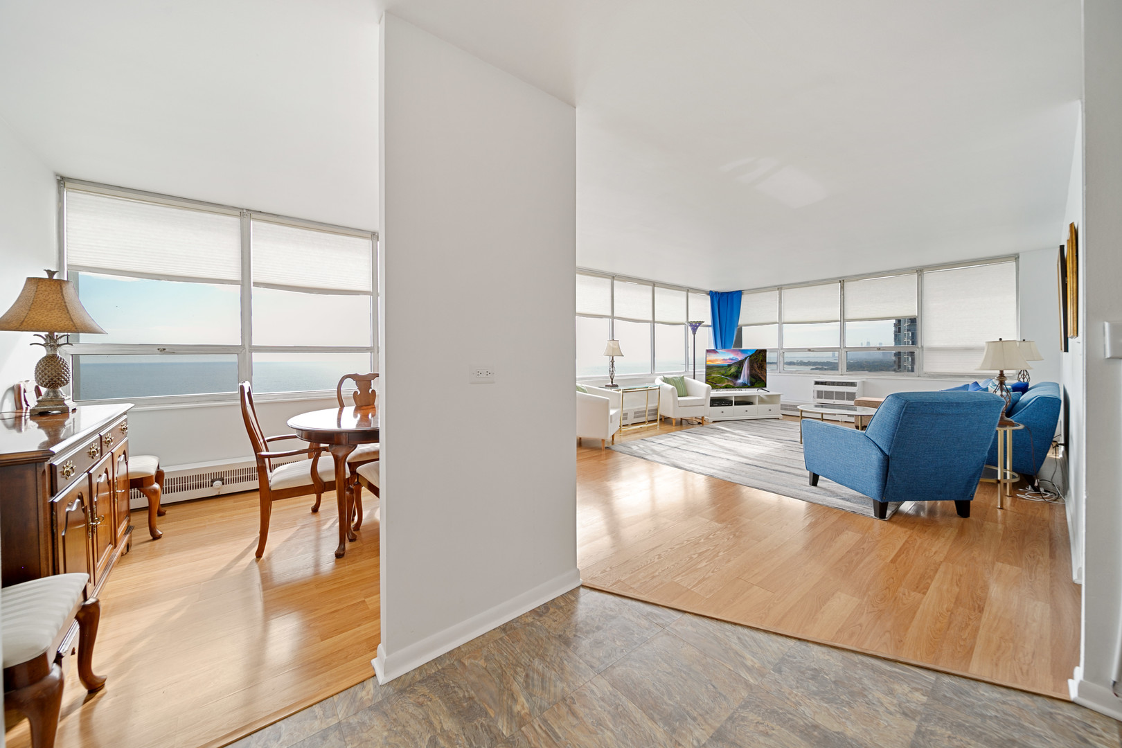 6171 North Sheridan Road, Unit 2812 Chicago, IL 60660 - Photo 6 of 29