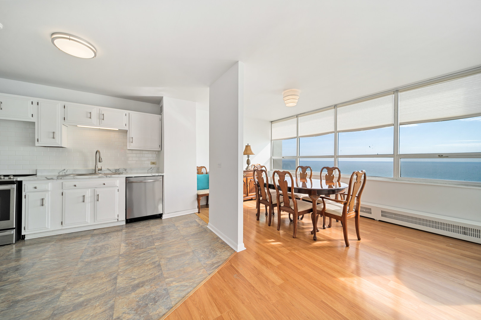 6171 North Sheridan Road, Unit 2812 Chicago, IL 60660 - Photo 7 of 29