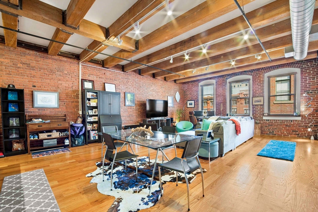 33 Sleeper Street, Unit 508 Boston, MA 02210 - Photo 2 of 11 a outdoor space with furniture