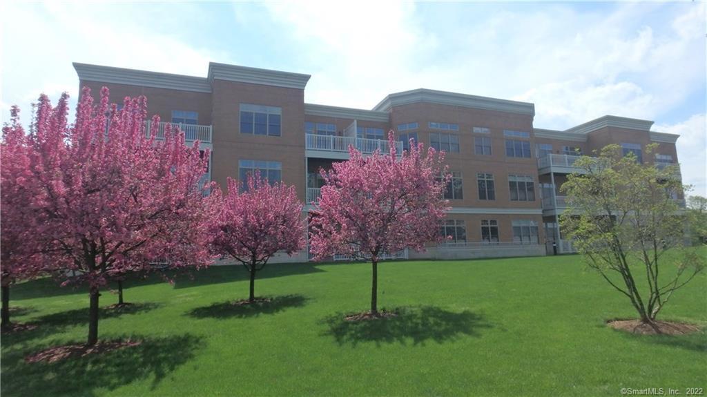 100 Stone Ridge Way, Unit 2C Fairfield, CT 06824 - Photo 1 of 1