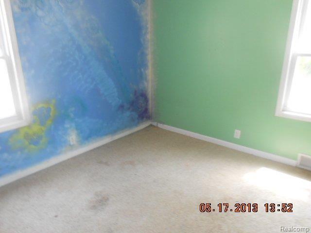 3314 Inman Street Ferndale, MI 48220 - Photo 9 of 10 293.JPG