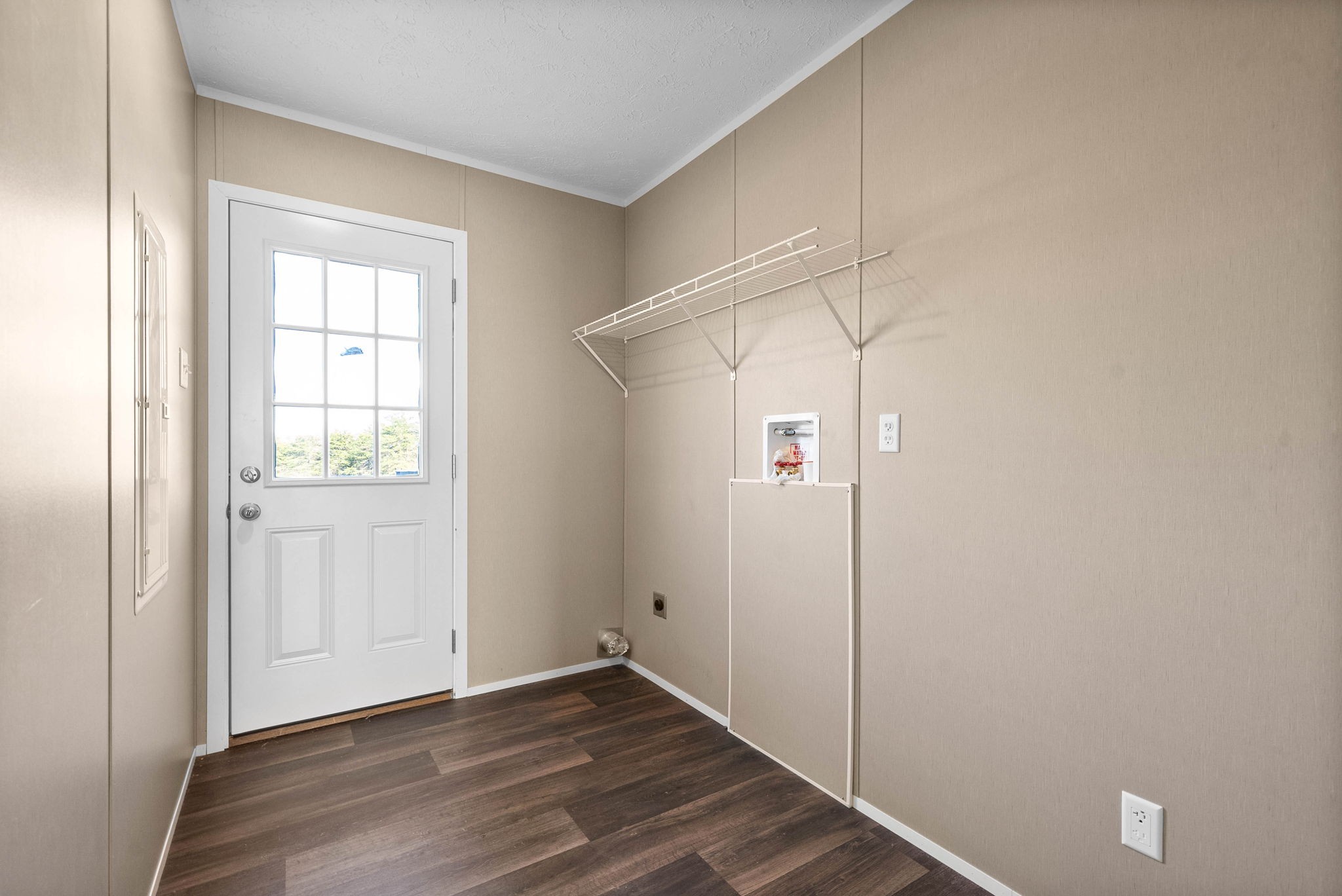 842 Pleasant Greenhill Road Crofton, KY 42217 - Photo 19 of 29 an empty room with wooden floor and windows