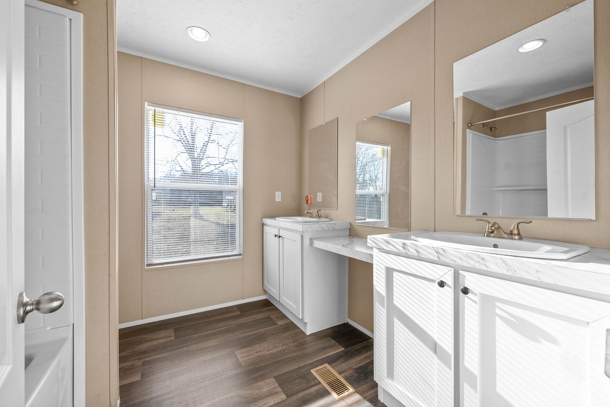 842 Pleasant Greenhill Road Crofton, KY 42217 - Photo 21 of 29 a view of bathroom with dual sinks