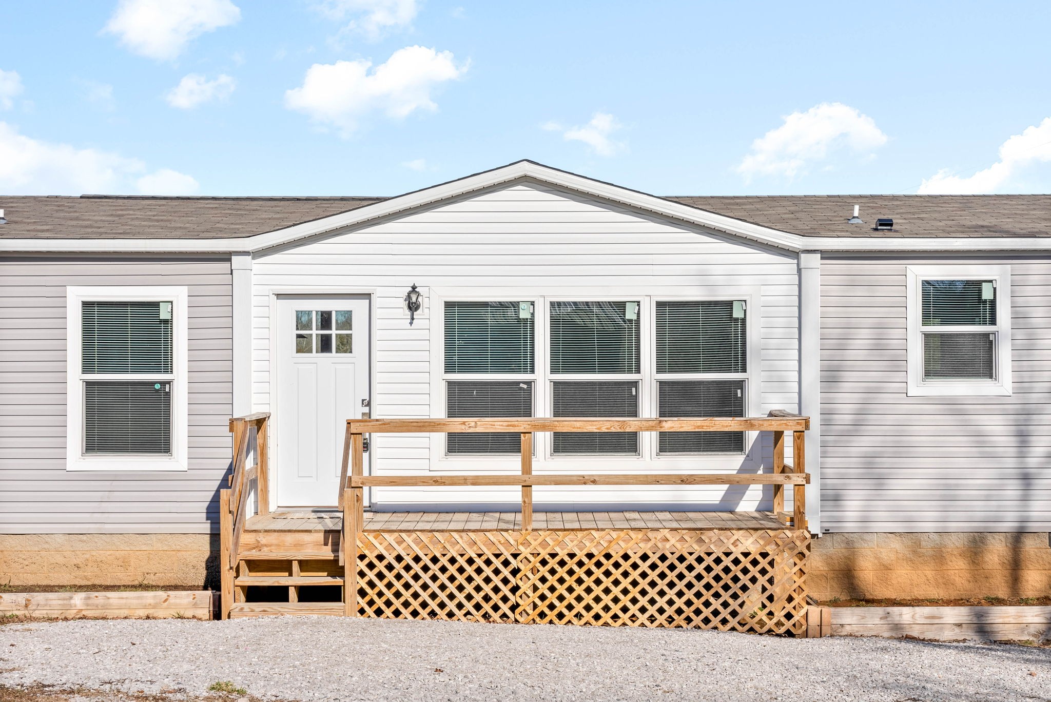 842 Pleasant Greenhill Road Crofton, KY 42217 - Photo 3 of 29 a house view with a outdoor space