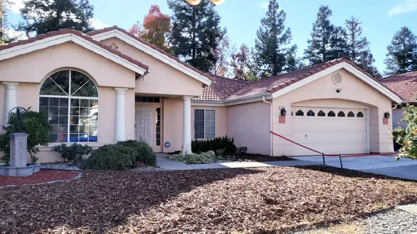 $2,400 | 1857 East Lester Avenue, Fresno, CA 93720