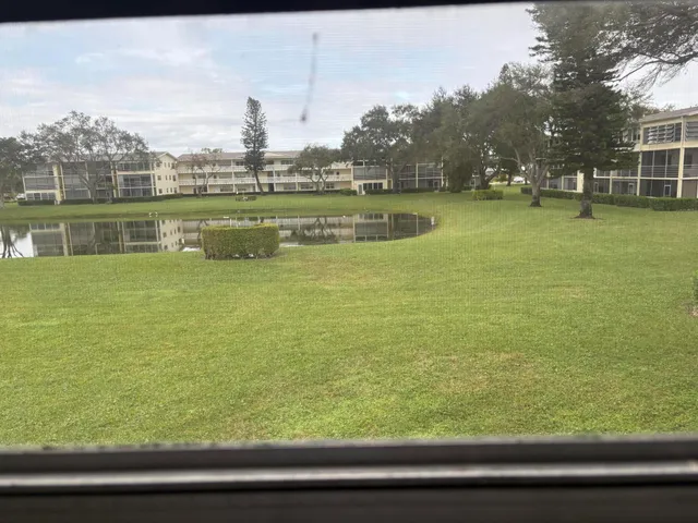 $1,550 | 186 Dorset East, Boca Raton, FL 33434