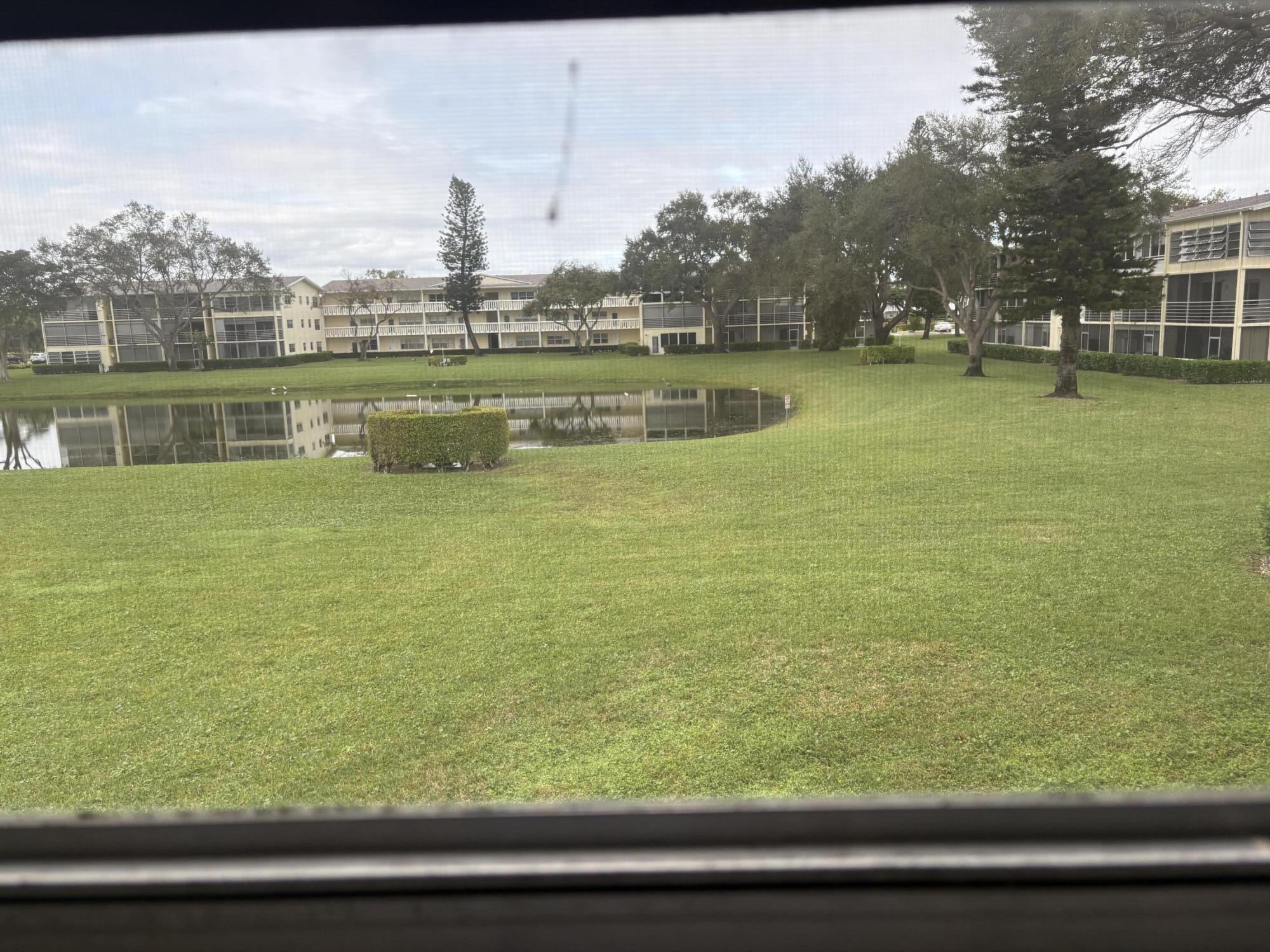 186 Dorset East Boca Raton, FL 33434 - Photo 14 of 23 IMG_0326