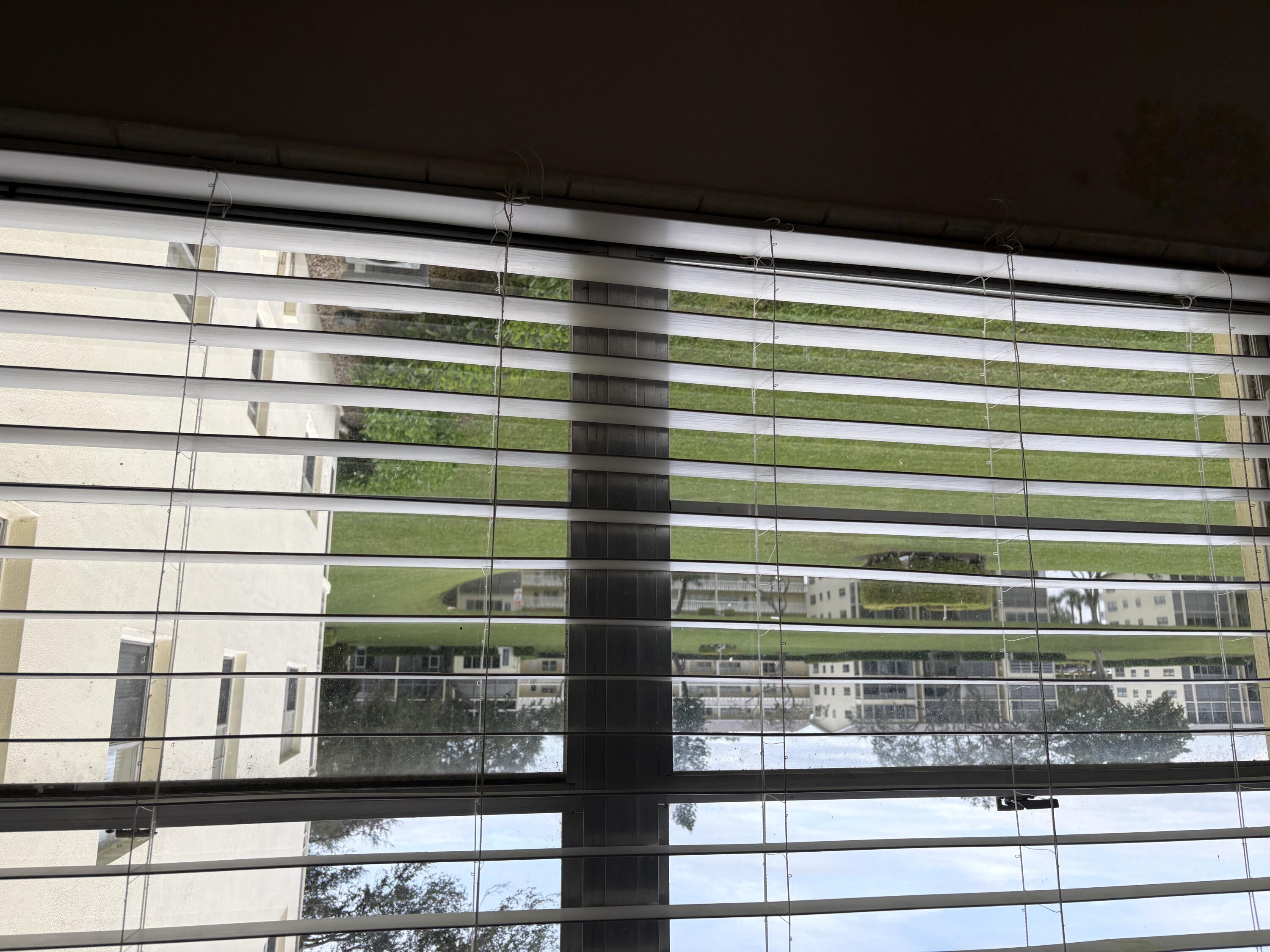 186 Dorset East Boca Raton, FL 33434 - Photo 4 of 23 IMG_0316