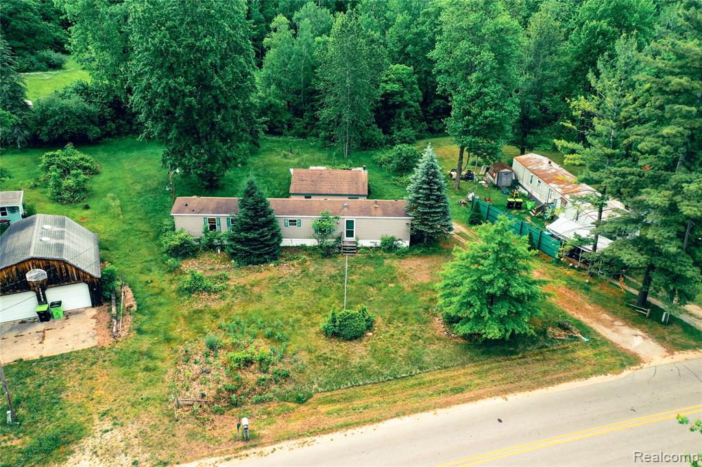 2951 South Whitney Beach Road Beaverton, MI 48612 - Photo 1 of 30
