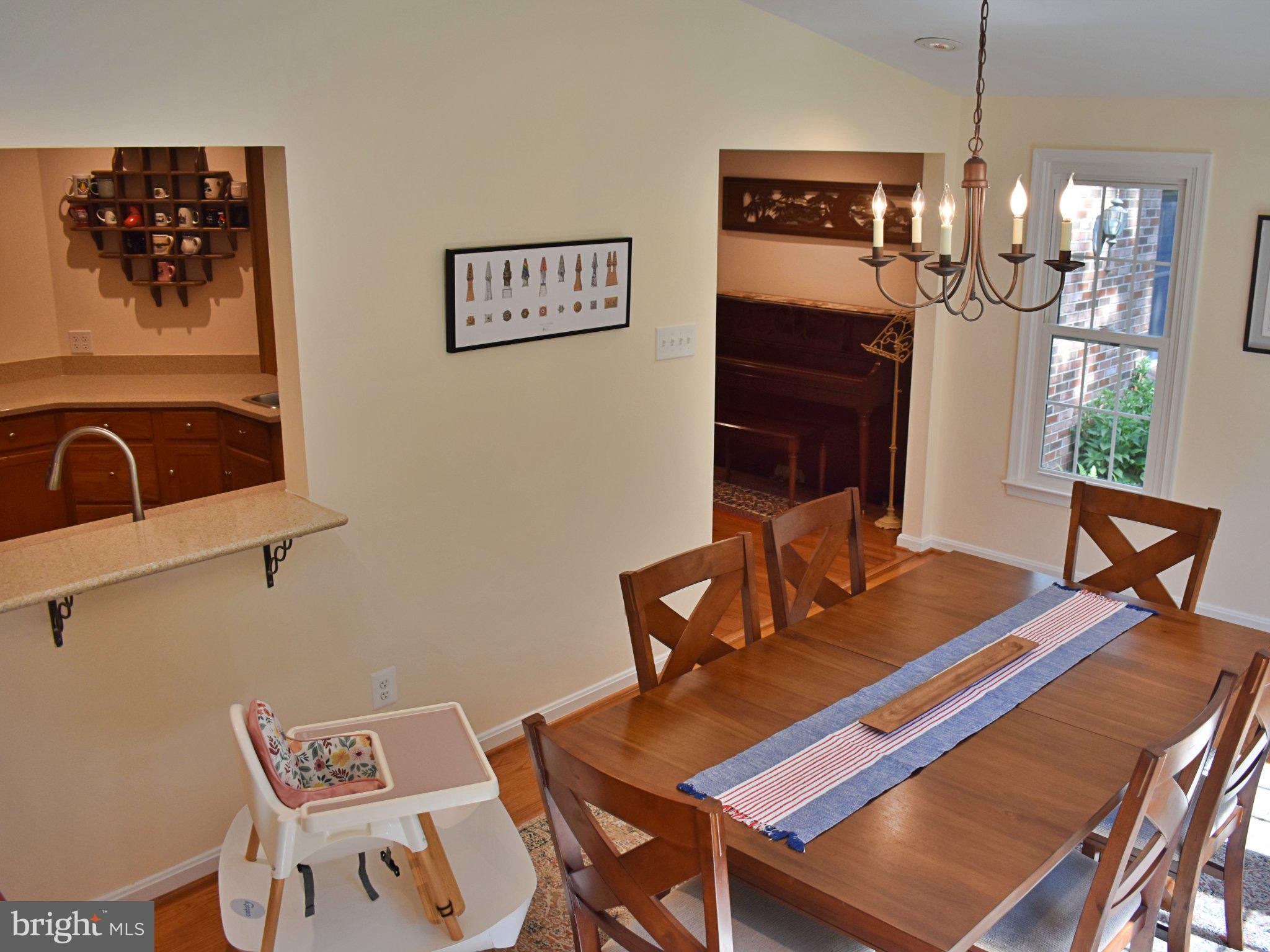 8097 Winding Way Court Springfield, VA 22153 - Photo 13 of 44 Bright and inviting dining space.