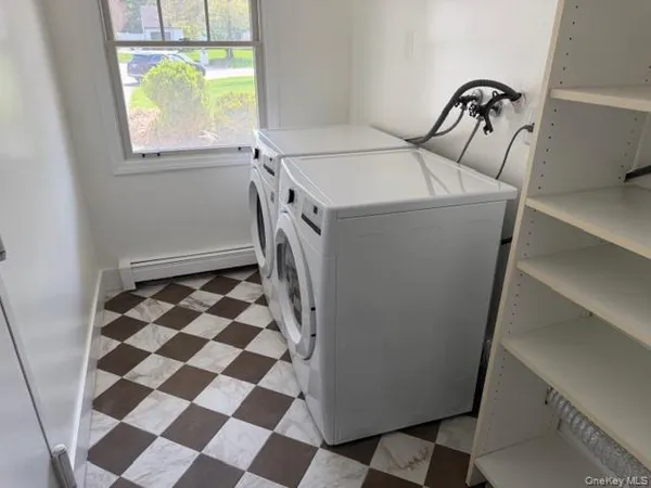 $4,950 | 6 Hillview Court, Commack, NY 11725