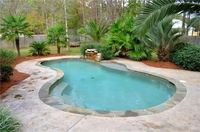 $2,400 | 70350 Petit Road, Mandeville, LA 70471