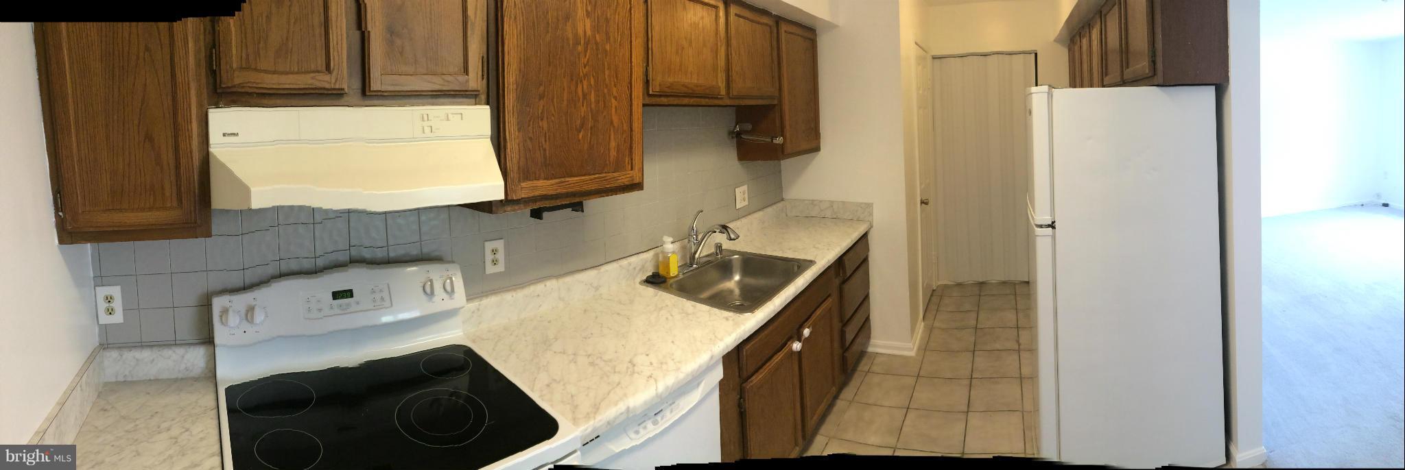 9035 North Laurel Road, Unit J Laurel, MD 20723 - Photo 3 of 8 Kitchen