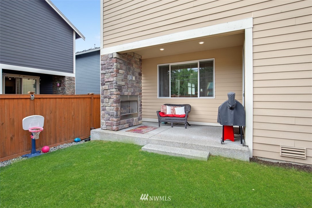3232 179th Place Southeast Bothell, WA 98012 - Photo 22 of 23 Gallery Image 22