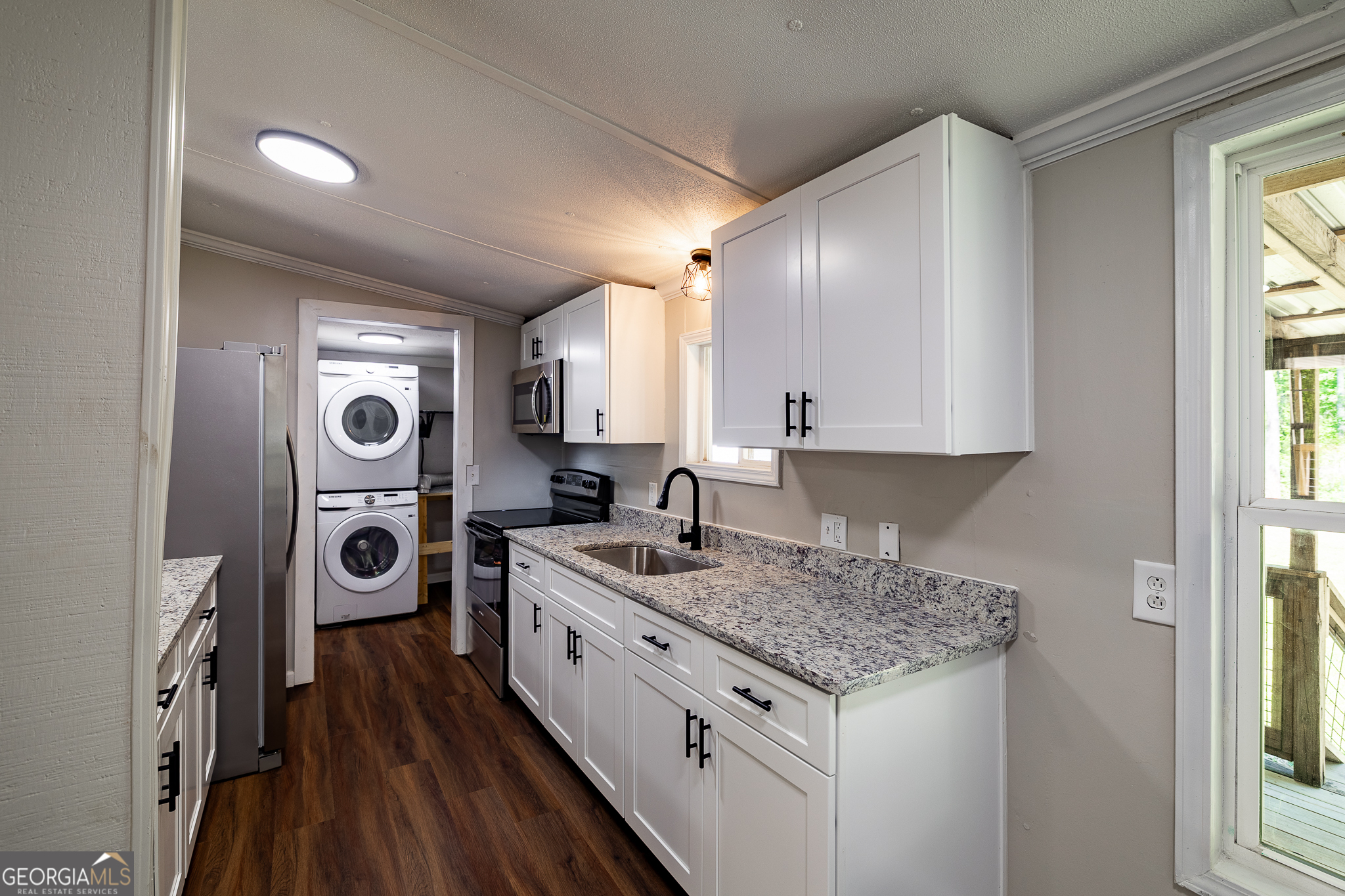 256 Madison Boulevard Colbert, GA 30628 - Photo 5 of 18