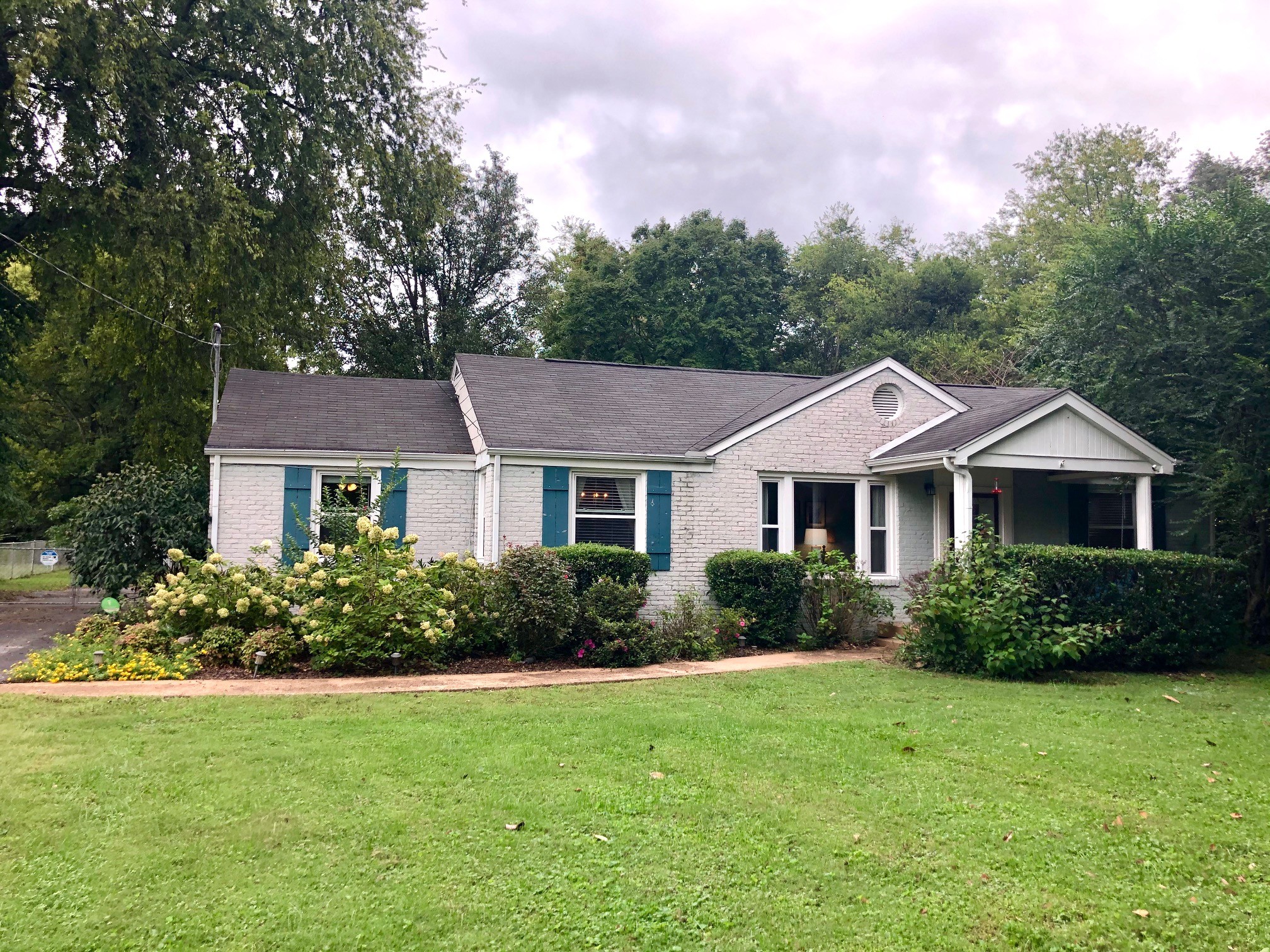 714 Currey Road Nashville, TN 37217 - Photo 1 of 23 Gallery Image 1