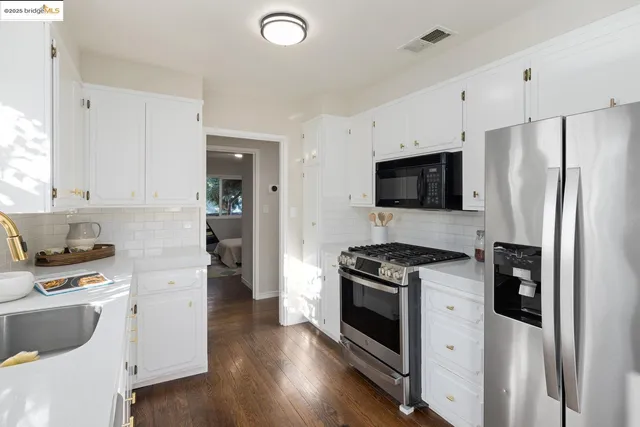 $928,000 | 1945 Bradhoff Avenue, San Leandro, CA 94577