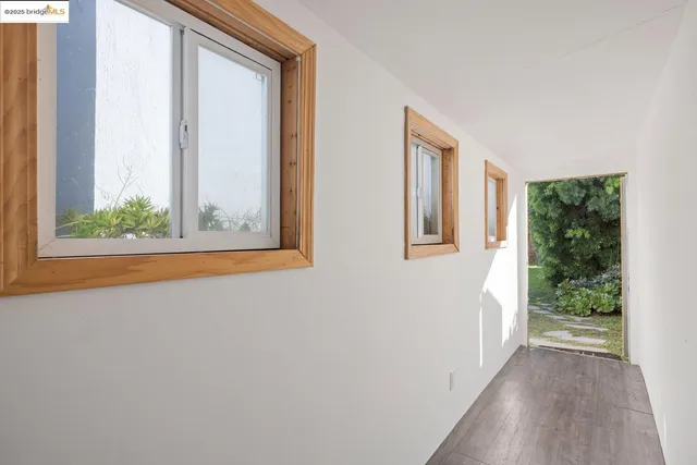 $928,000 | 1945 Bradhoff Avenue, San Leandro, CA 94577