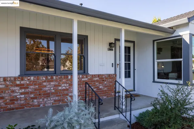$928,000 | 1945 Bradhoff Avenue, San Leandro, CA 94577