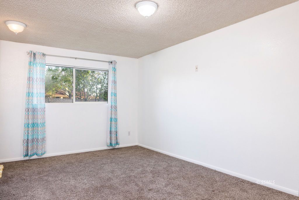 438 West Ward Avenue Ridgecrest, CA 93555 - Photo 23 of 46