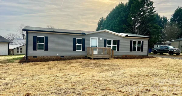 $219,900 | 7500 Millersville Road, Taylorsville, NC 28681