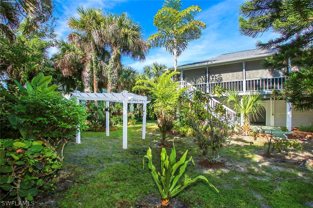 555 Rabbit Road Sanibel, FL 33957 - Photo 23 of 29 a view of a garden
