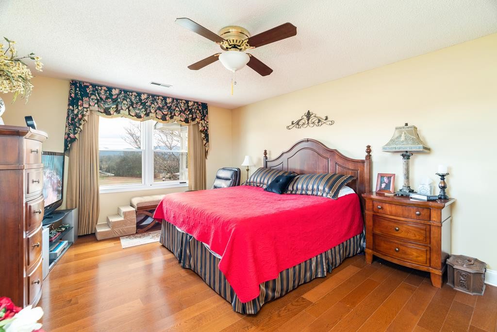 638 Tittsworth Springs Road Seymour, TN 37865 - Photo 9 of 37 Gallery Image 9
