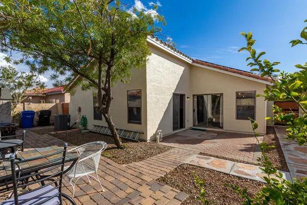 $2,150 | 13864 West Ironwood Street, Surprise, AZ 85374