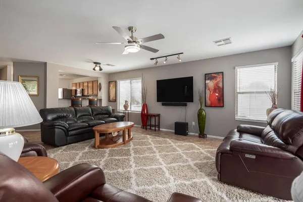 $2,150 | 13864 West Ironwood Street, Surprise, AZ 85374