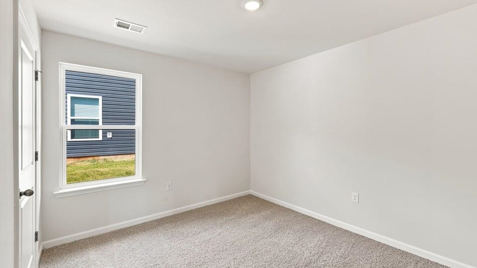 128 Lazzon Road Moore, SC 29369 - Photo 8 of 33 Gallery Image 8