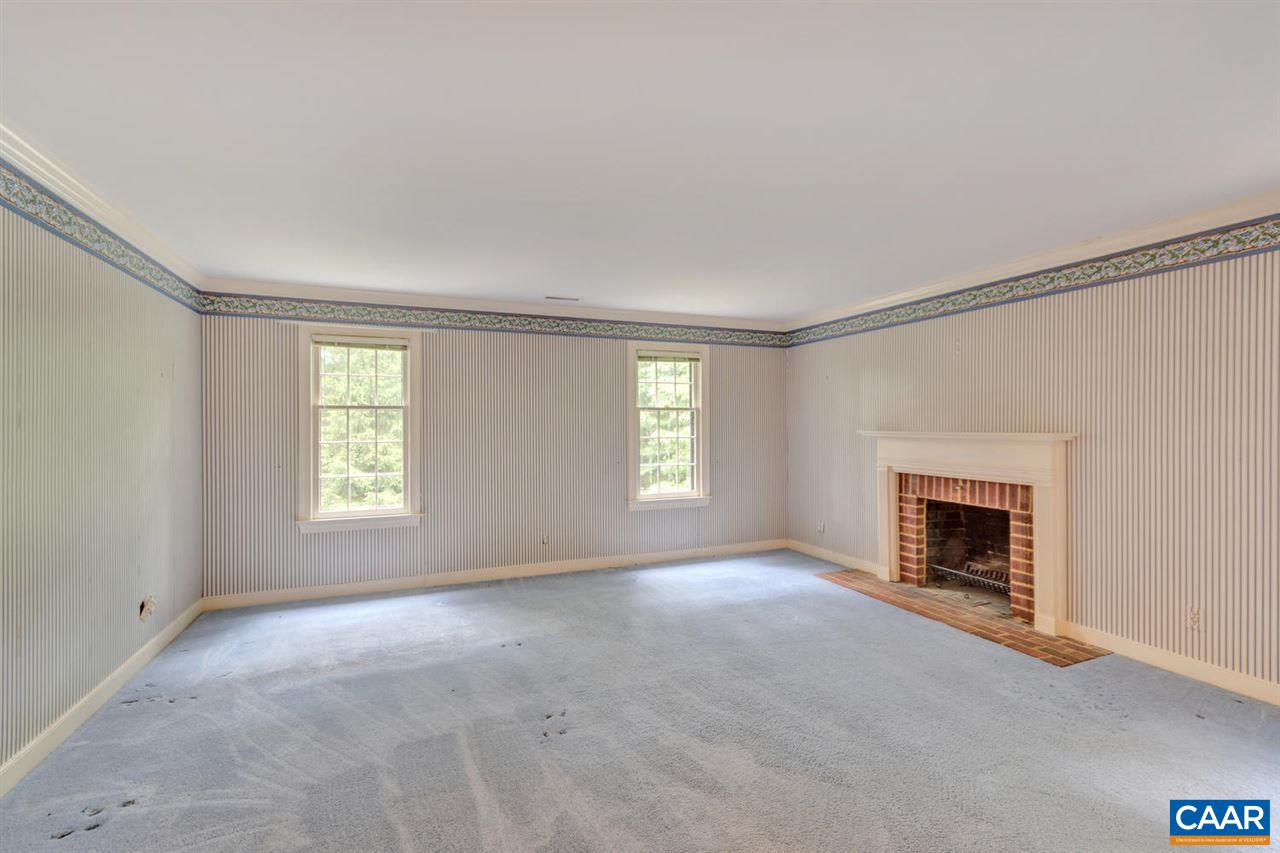 929 Barracks Farm Road Charlottesville, VA 22901 - Photo 17 of 32 Gallery Image 17