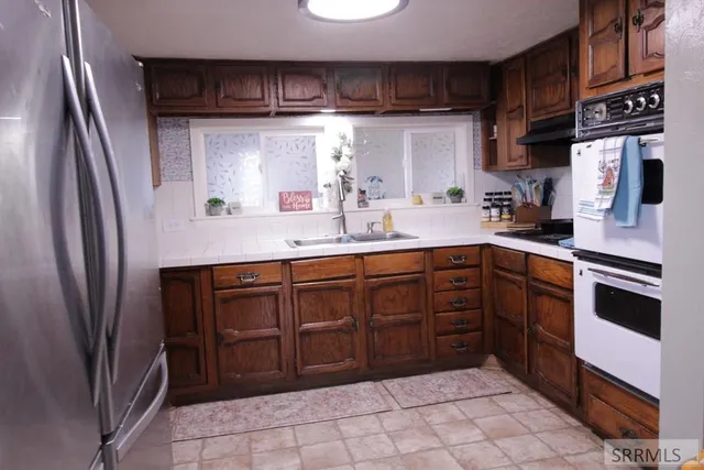 $405,095 | 2967 West 2400 North, Arco, ID 83213