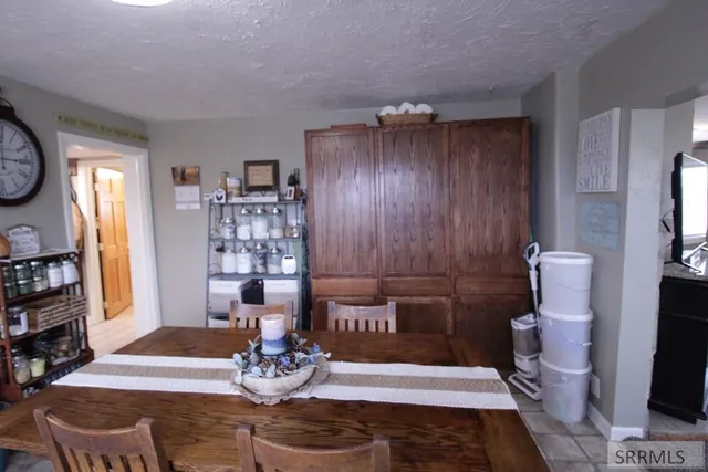 $405,095 | 2967 West 2400 North, Arco, ID 83213