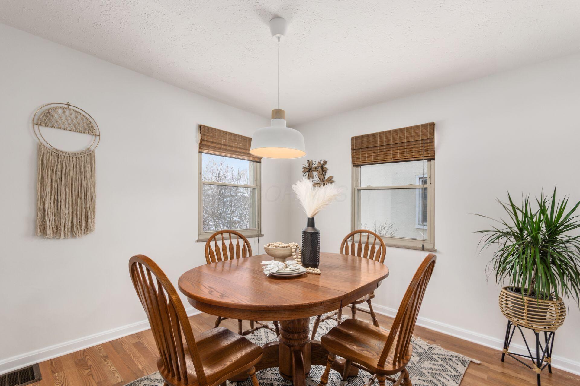 261 South Kellner Road Columbus, OH 43209 - Photo 4 of 27 012_ Rd Columbus OH 43209 USA
