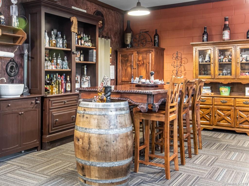 45 Springwood Drive Asheville, NC 28805 - Photo 21 of 36 Gallery Image 21