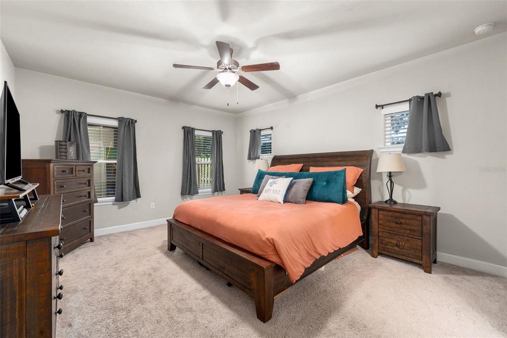 8317 Southwest 78th Lane Gainesville, FL 32608 - Photo 12 of 46