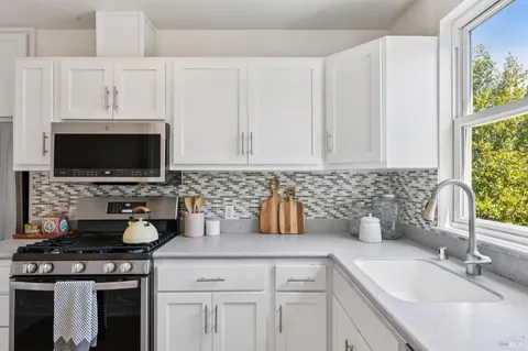 $1,198,000 | 43 El Camino Avenue, San Rafael, CA 94901