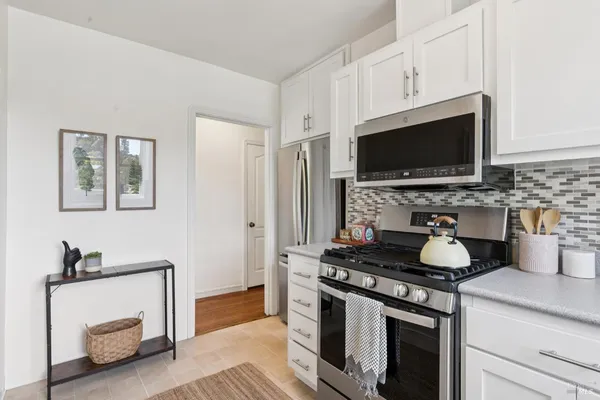 $1,198,000 | 43 El Camino Avenue, San Rafael, CA 94901