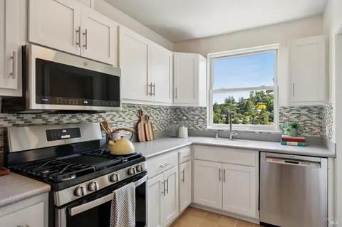 $1,198,000 | 43 El Camino Avenue, San Rafael, CA 94901