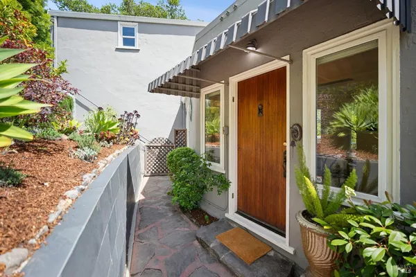 $1,198,000 | 43 El Camino Avenue, San Rafael, CA 94901