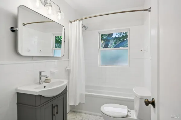 $1,198,000 | 43 El Camino Avenue, San Rafael, CA 94901