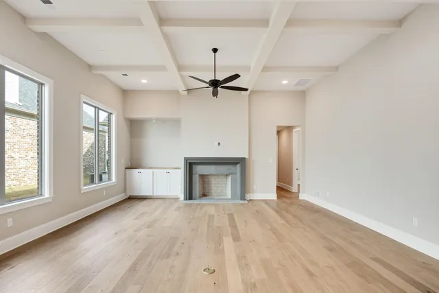 $720,000 | 2120 North Greenbrier Lks Boulevard North, Collierville, TN 38017