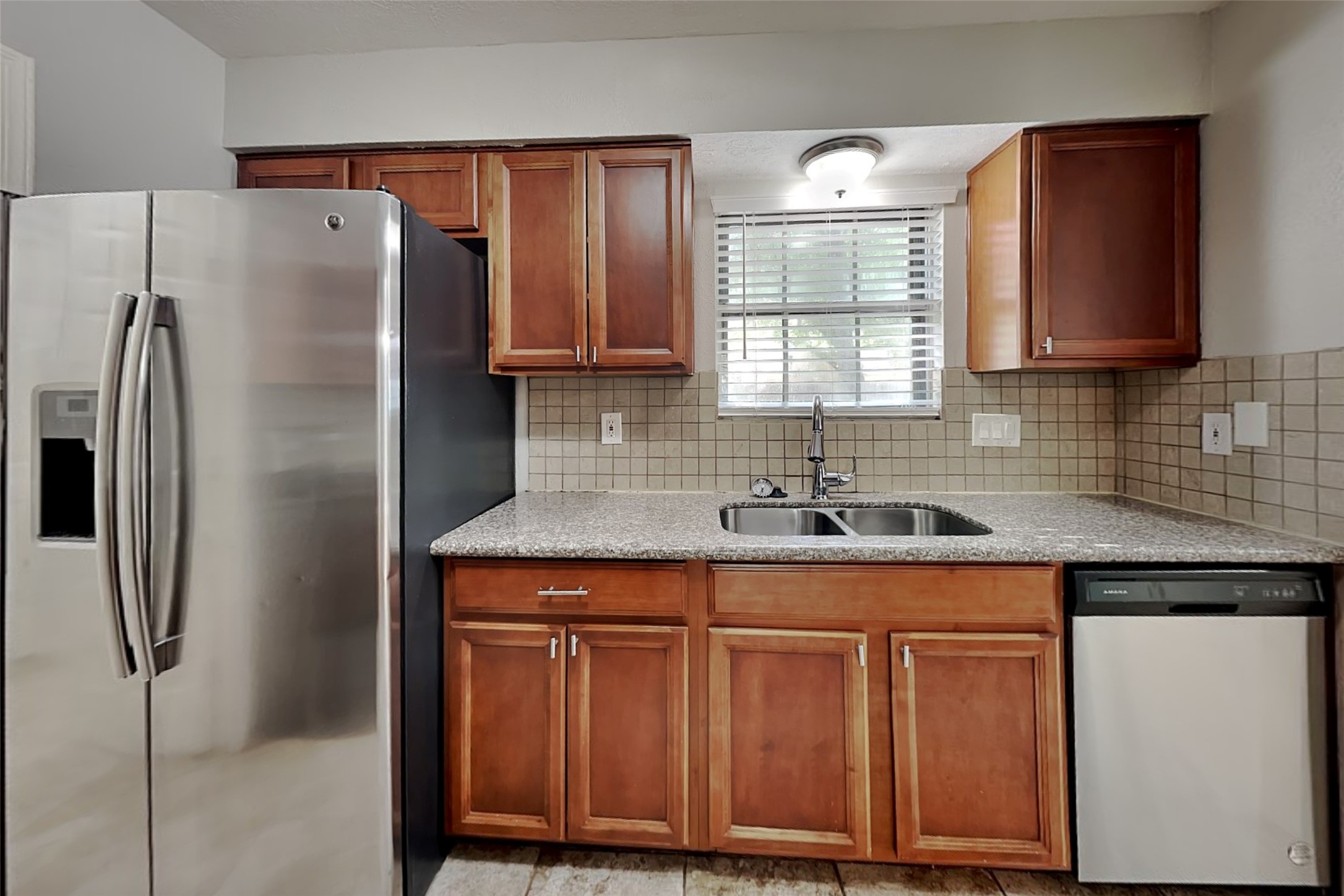 14922 Spring Lake Drive Houston, TX 77070 - Photo 6 of 20