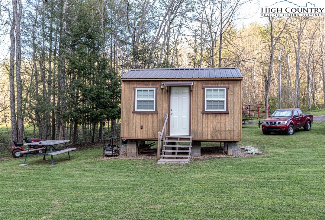 Fred Pugh Road Crumpler, NC 28617 - Photo 21 of 25 Gallery Image 21