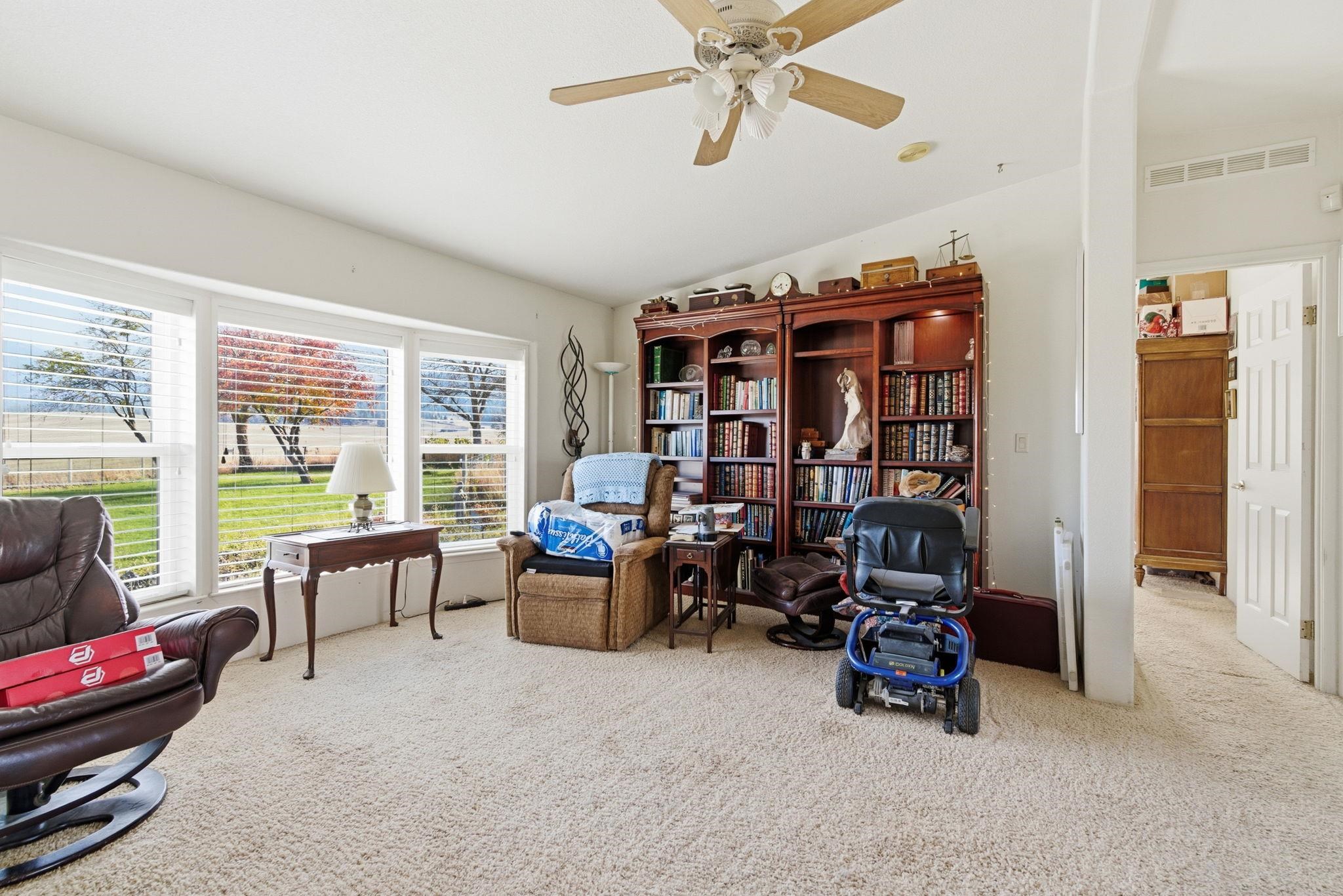 5008 South Linke Road Greenacres, WA 99016 - Photo 12 of 50