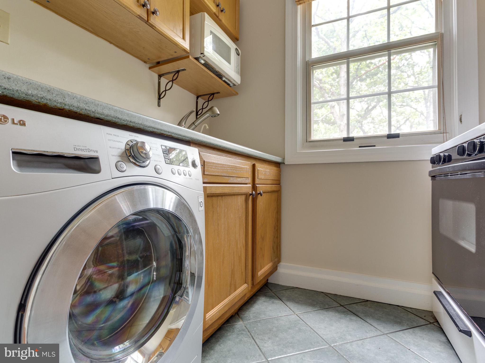 4312 2nd Road North, Unit 2 Arlington, VA 22203 - Photo 7 of 20 In Unit Washer/Dryer Combo