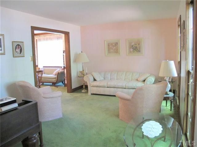 1412 Dellwood Drive Raleigh, NC 27607 - Photo 5 of 22 Living Room