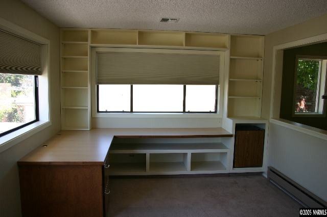1535 Lillian Way Reno, NV 89509 - Photo 7 of 7 a room with a window and a walk in closet