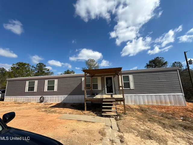 $230,000 | 118 County Road 30A, Mount Olive, MS 39119