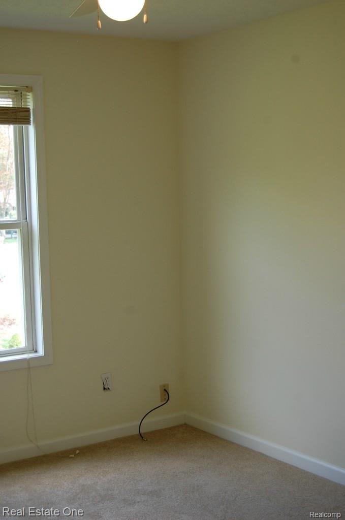 2411 Pleasant Ridge Howell, MI 48843 - Photo 16 of 32 2411 Pleasant Ridge 001.jpg